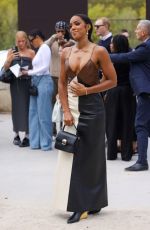 KELLY ROWLAND at Chloe Womenswear Spring/summer 2024 Show in Paris 09/28/2023