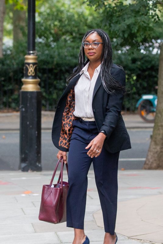 KEMI BANEDOCH Ouit in Westminster 09/11/2023