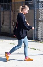 KRISTEN BELL Heading to a Gym in Los Feliz 09/22/2023