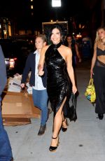 LAUREN SANCHEZ Leaves Dinner with a Friend at Mercer Kitchen in New York 09/11/2023