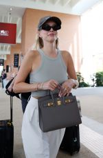 LEONIE HANNE Leonie Hanne "Was seen Lleaving Marco Polo Airport in Venice 09/05/2023