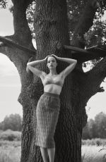 LISA-MARIE KOROLL for Schon! Magazine, September 2023,