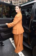LISA RINNA Arrives at Jason Wu Show at New York Fashion Week 09/10/2023