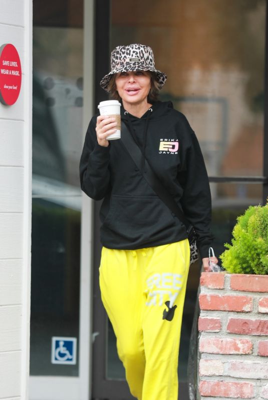 LISA RINNA Out and About in Los Angeles 09/16/2023