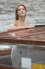 LUDOVICA COSCIONE Arrives at Hotel Excelsior Pier in Venice 09/04/2023