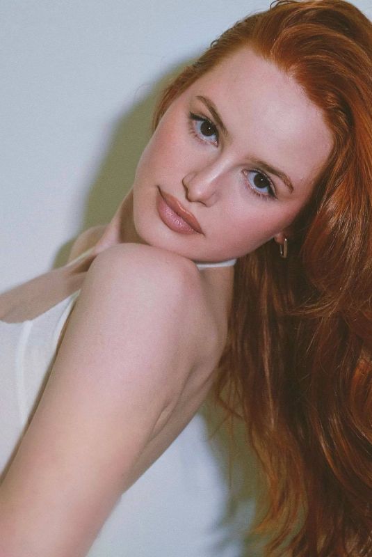 MADELAINE PETSCH for Maria Nila< September 2023