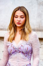 MADELYN CLINE at Paco Rabanne Womenswear Spring/summer 2024 Show in Paris 09/28/2023