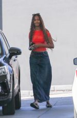 MALIA OBAMA Visits a Friend in Los Angeles 09/07/2023
