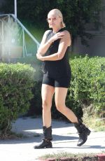 MALIN AKERMAN Arrives at a Friend