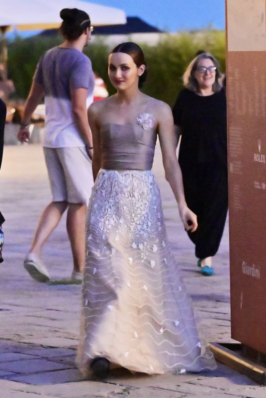 MAUDE APATOW Arrives at Armani Cocktail Party in Venice 09/01/2023