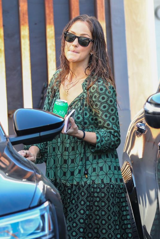 MINKA KELLY Leaves a Hair Salon in Los Angeles 09/14/2023