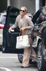 MOLLY SIMS Arrives at Cedars-Sinai in Beverly Hills 09/05/2023