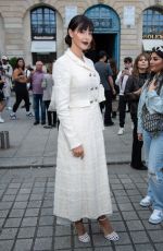 NABILLA BENATTIA at Giambattista Valli Womenswear Spring/summer 2024 Show in Paris 09/29/2023