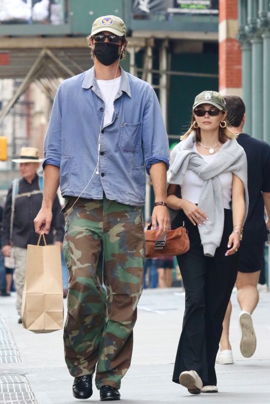 OLIVIA JADE GIANNULLI and Jacob Elordi Out in New York 09/19/2023