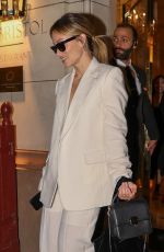 OLIVIA WILDE Out with Friends for Dinner in Paris 09/28/2023