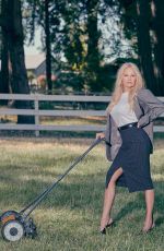 PAMELA ANDERSON for Fronts Aritzia