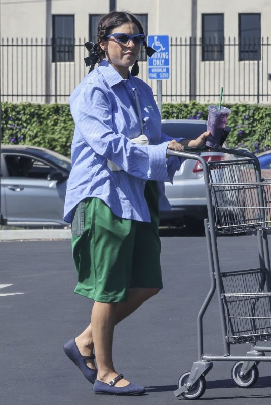 Pregnant ALIA SHAWKAT Out Shopping in Los Feliz 09/03/2023