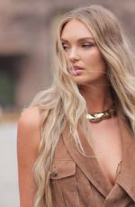 ROMEE STRIJD at Alberta Ferretti Fashion Show in Milan 09/20/2023