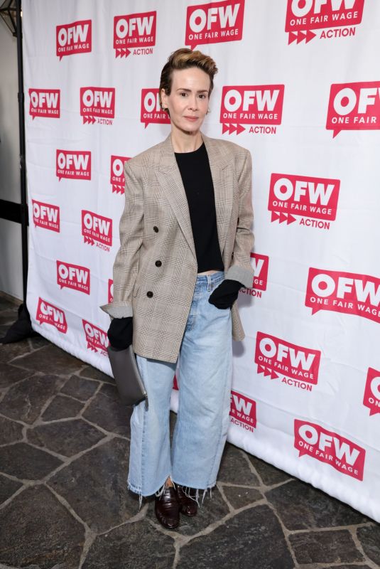 SARAH PAULSON at One Fair Wage’s Celebrity Server for an Hour Event in West Hollywood 09/21/2023