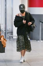 SCARLETT JOHANSSON Aarrives at JFK Airport in New York 09/23/2023