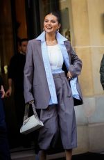 SELENA GOMEZ Arrives at Bvlgari Hotel in Paris 09/24/2023