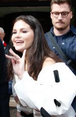 SELENA GOMEZ Leaves Her Hotel in Paris 09/27/2023
