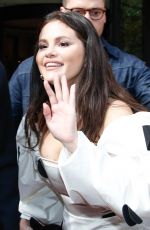 SELENA GOMEZ Leaves Her Hotel in Paris 09/27/2023