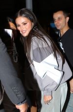 SELENA GOMEZ Returns to Her Hotel After VMA
