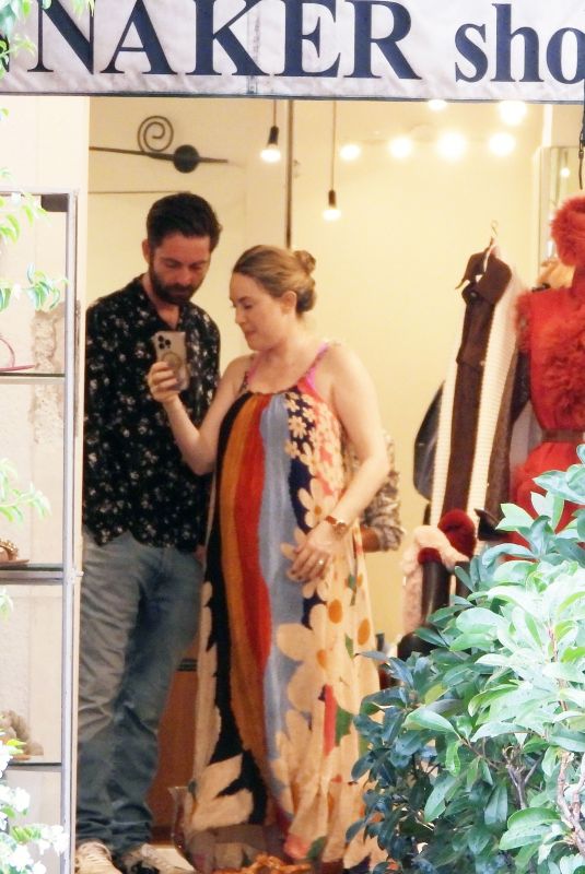 SELINA RINGEL and Dan Levy Dagerman Shopping on Their Holidays in Portofino 09/20/2023