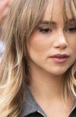 SUKI WATERHOUSE Arrives at Fendi Fashion Show in Milan 09/20/2023