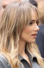 SUKI WATERHOUSE Arrives at Fendi Fashion Show in Milan 09/20/2023