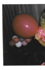 SYDNEYS WEENEY - Syd