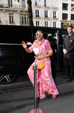 TARAJI P. HENSON Arrives at Her Hotel in Paris 09/28/2023
