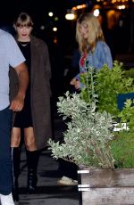 TAYLOR SWIFT, LAURA DERN, GRETA GERWIG and ZOE KRAVITZ Out for Dinner at Il Buco in New York 09/18/2023