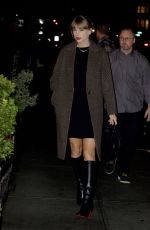 TAYLOR SWIFT, LAURA DERN, GRETA GERWIG and ZOE KRAVITZ Out for Dinner at Il Buco in New York 09/18/2023