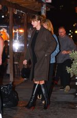 TAYLOR SWIFT Out for Dinner in New York 09/18/2023