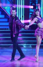 XOCHITL GOMEZ - Dancing with the Stars S32/E01