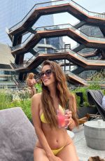 YANET GARCIA - Instagram Photos 09/25/2023