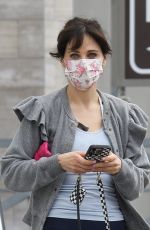 ZOOEY DESCHANEL Leavevs Morning Workout in Brentwood 09/03/2023