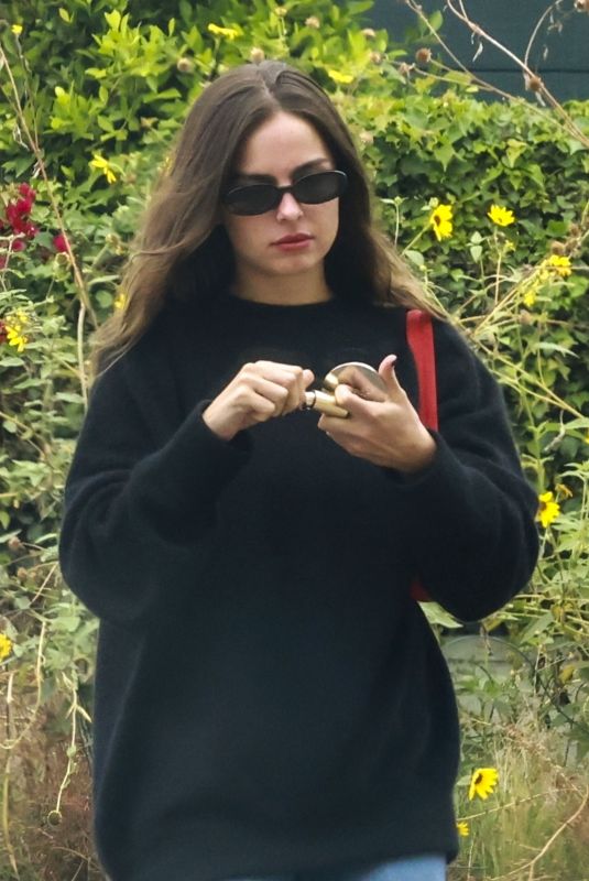 ADDISON RAE Out for Breakfast at All Time in Los Feliz 10/06/2023