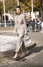 ADRIANA LIMA Arrives at Miu Miu Womenswear Spring/Summer 2024 Show at Paris Fashion Week 10/03/2023