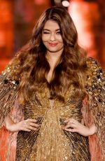 AISHAWARYA RAI at Le Defile L