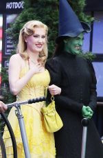 ALYSSA FOX and MCKENZIE KURTZ Performs on Good Morning America in New York 10/27/2023