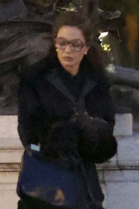 ANGELINA JOLIE on the Set of Alexandre 3 in Paris 10/11/2023