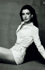 ANNE HATHAWAY in Elle Spain, November 2023