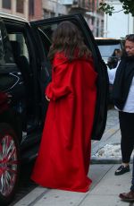 ANNE HATHAWAY Out and About in New York 10/03/2023