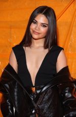ARIANA GREENBLATT at Louis Vuitton Fashion Show at Paris Fashion Week 10/02/2023
