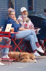 BUSY PHILIPPS and Ex-husband Marc Silverstein Having Lunch in New York 10/11/2023