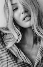 CANDICE SWANEPOEL for Puss Puss VVolume 18, October 2023