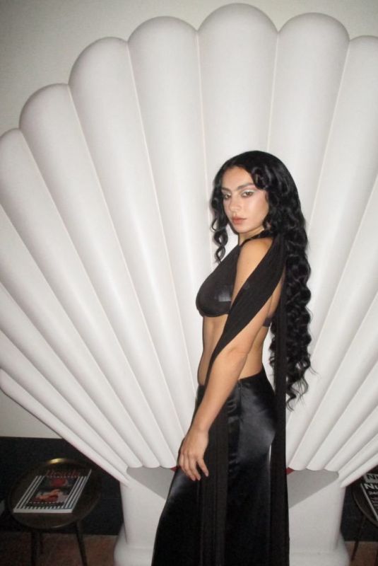 CHARLI XCX – Instagram Photos 10/09/2023